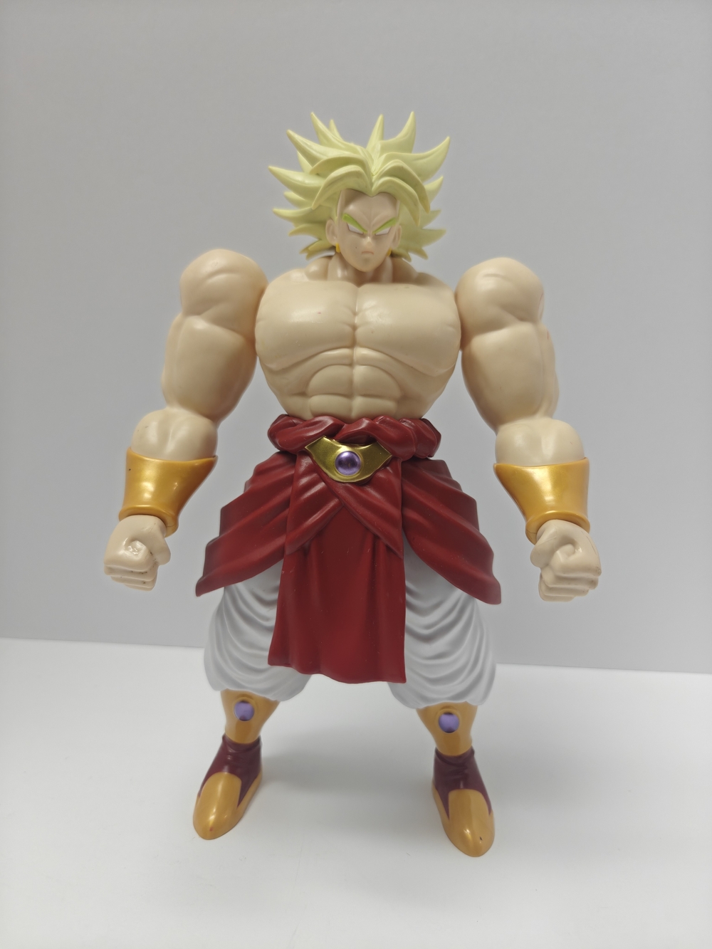 Super Saiyan Action Figure - Blonde Hair, Red & Gold Outfit